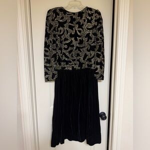 Ricki Lang for Nuit vintage black velvet and sequin dress
